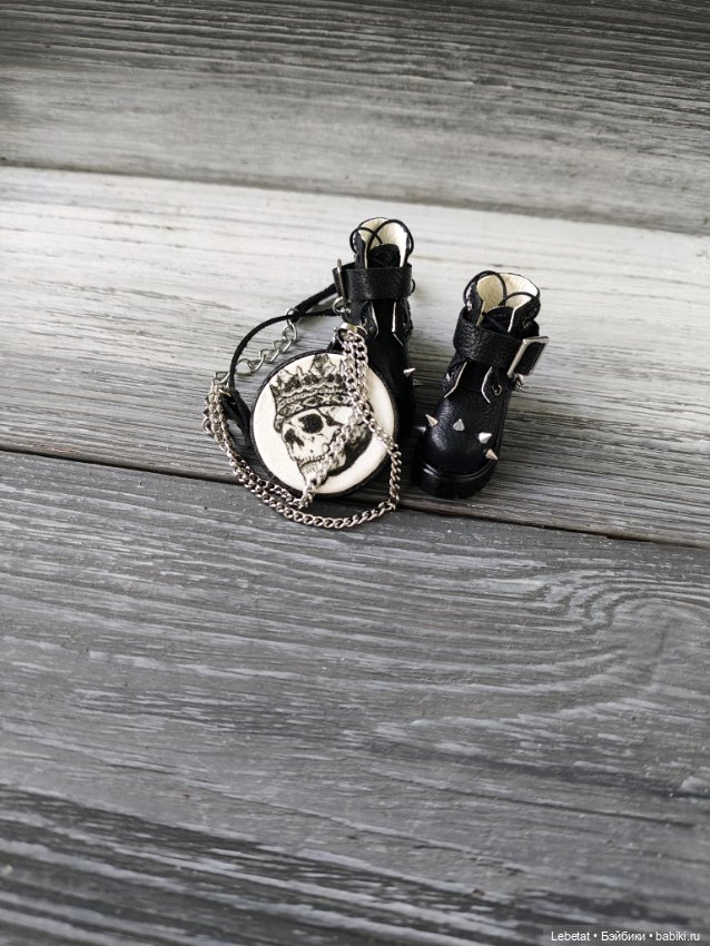 Творчества безумие... Матрехмэн,черепушки и тд