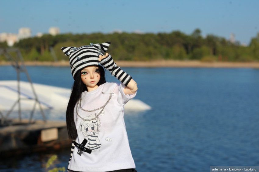 Кэрол на прогулке часть 1