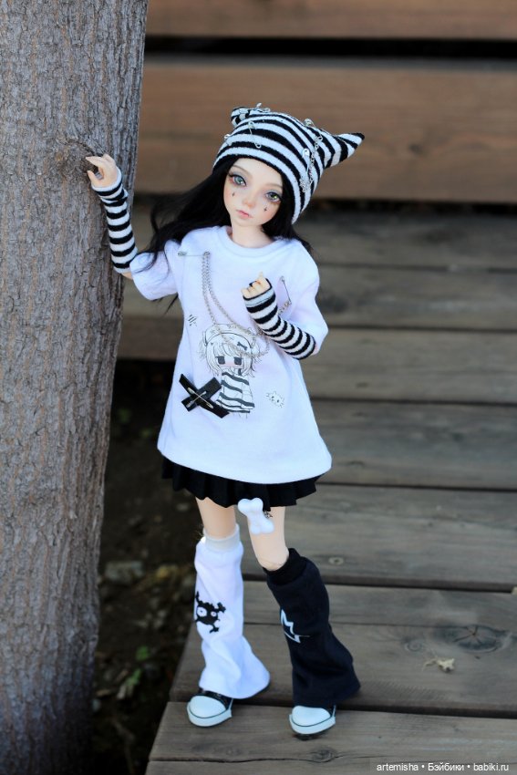 Кэрол на прогулке часть 1 (фото 8)