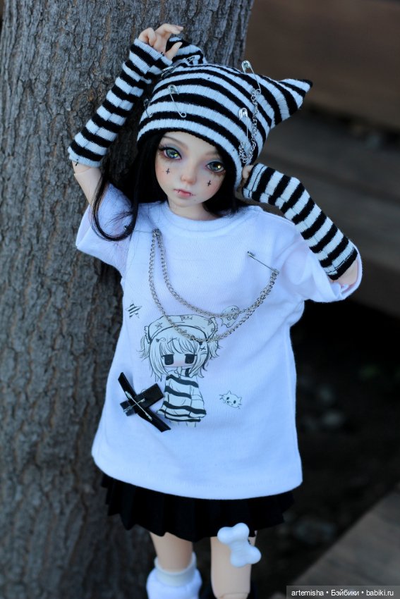 Кэрол на прогулке часть 1