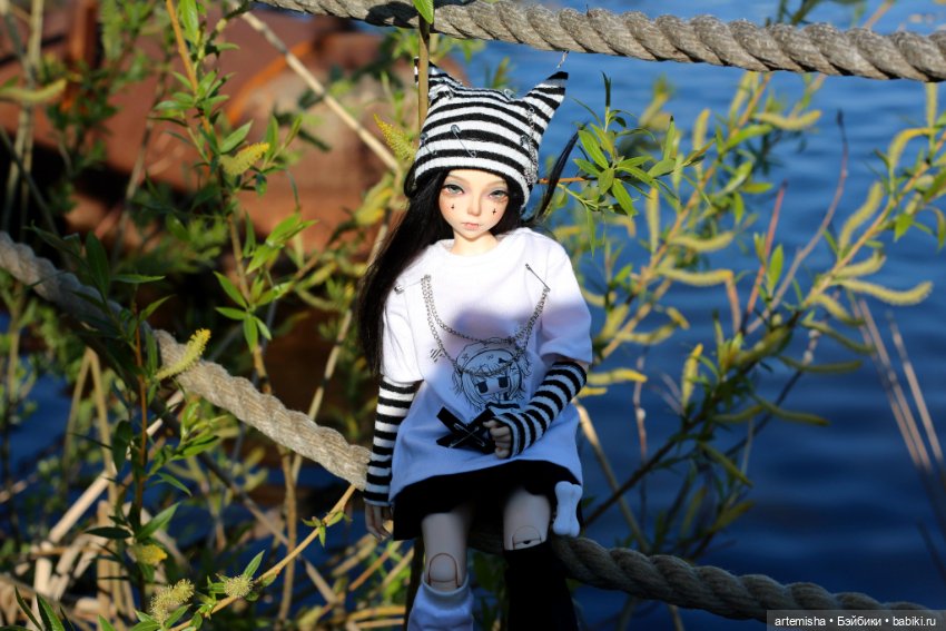 Кэрол на прогулке часть 1 (фото 6)