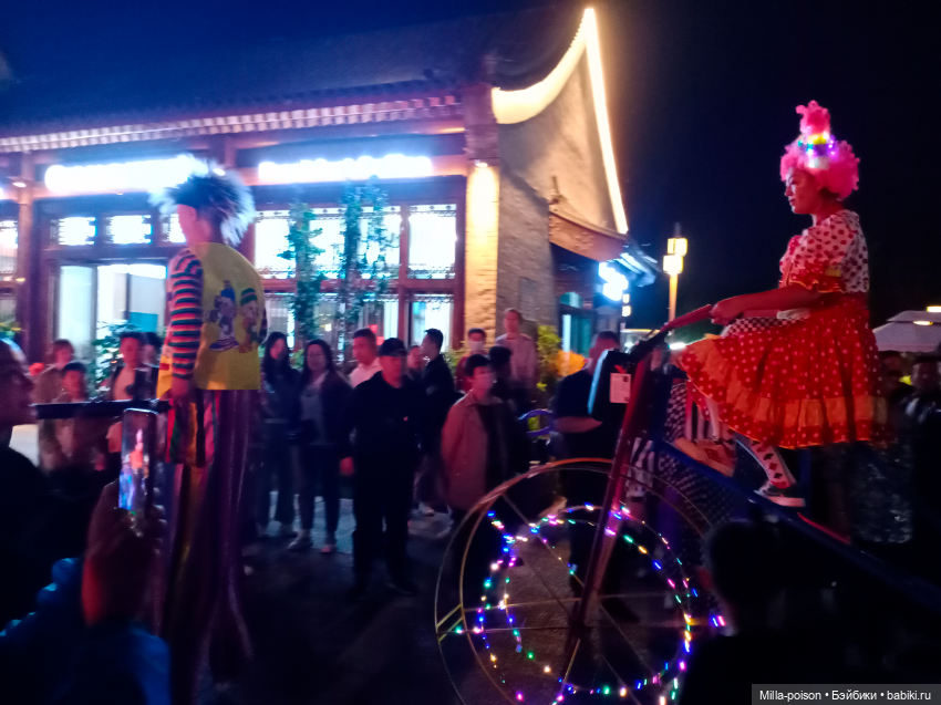 Городские парки вечернего Цанчжоу (фото 9)