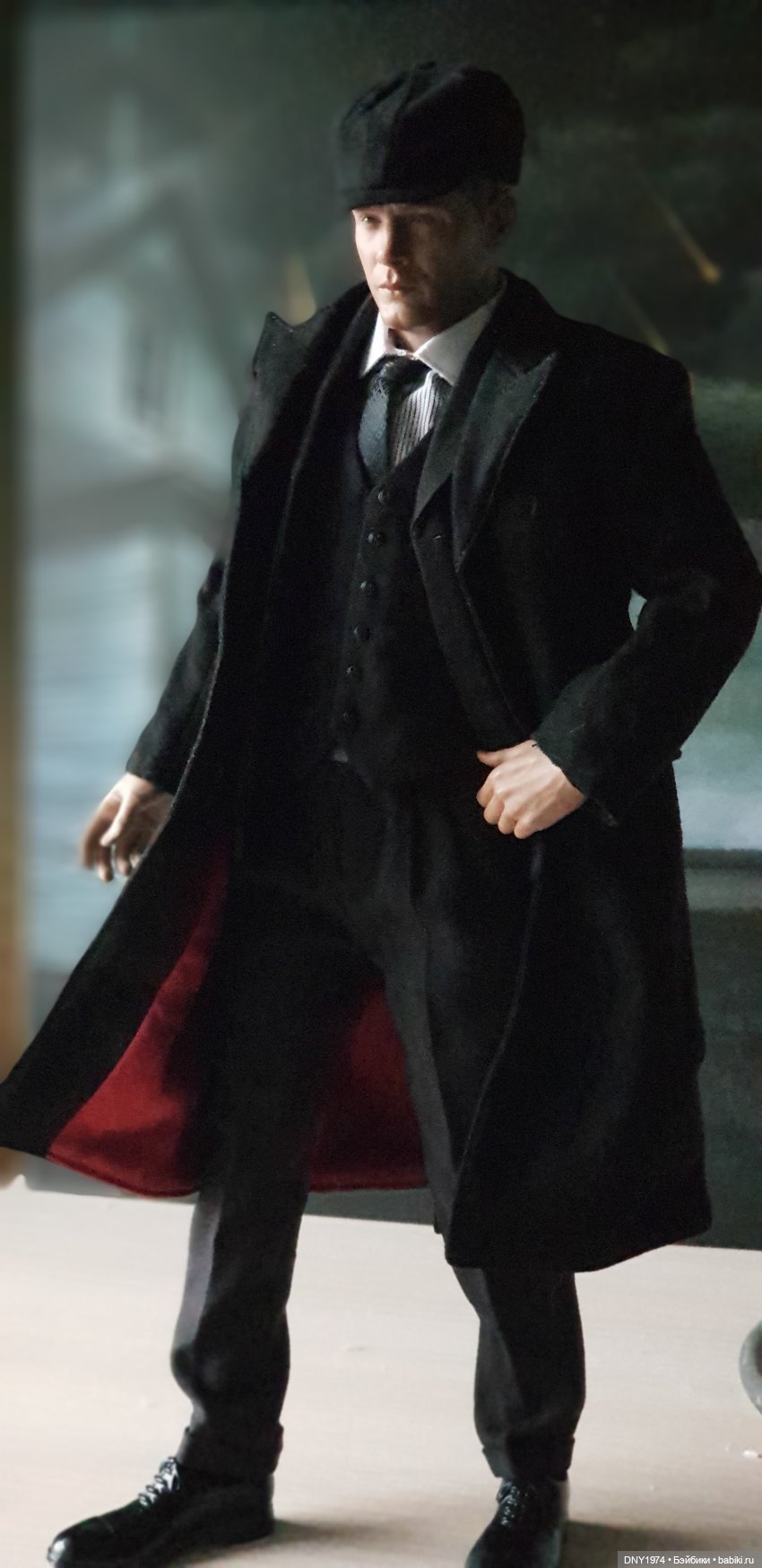 Раз уж сегодня день кукольника, то