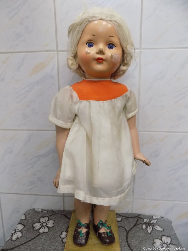 Точечная реставрация куклы Московской фабрики игрушек имени 8 Марта. Леночка