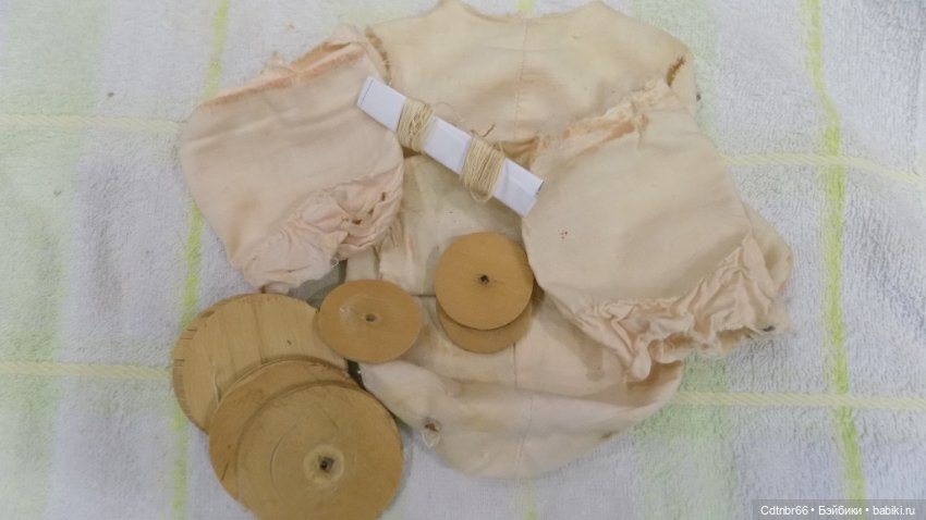 Точечная реставрация куклы Московской фабрики игрушек имени 8 Марта. Леночка