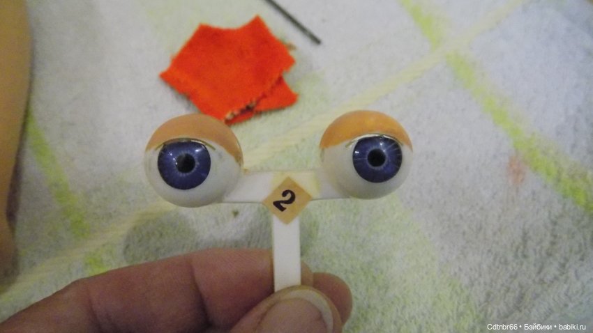 Точечная реставрация куклы Московской фабрики игрушек имени 8 Марта. Леночка