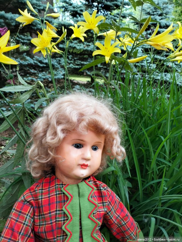 Антикварная деревянная кукла из Франции. Bebe tout en boes