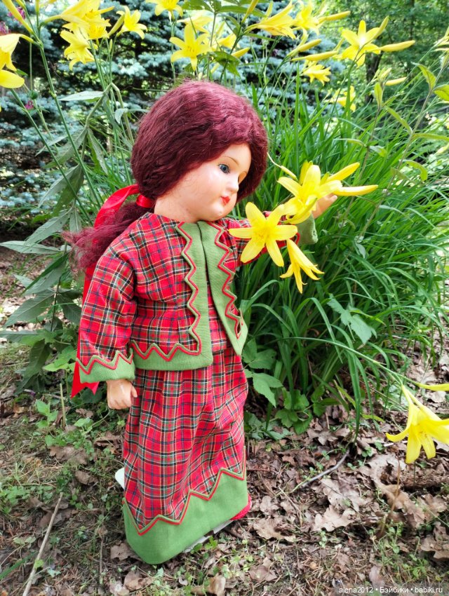 Антикварная деревянная кукла из Франции. Bebe tout en boes