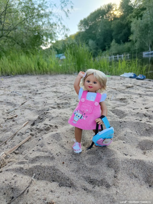 Милочка на пляже. Первый выезд. (виниловые куклыGabrielle Muller) (фото 9)
