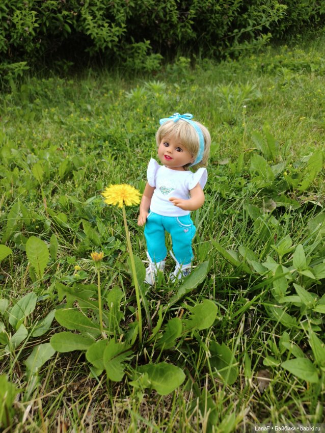 Милочка на пляже. Первый выезд. (виниловые куклыGabrielle Muller)