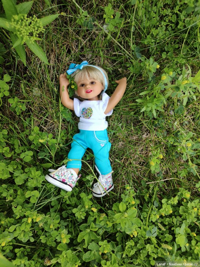 Милочка на пляже. Первый выезд. (виниловые куклыGabrielle Muller)