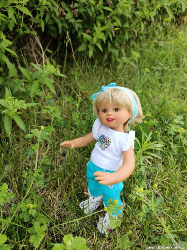 Милочка на пляже. Первый выезд. (виниловые куклыGabrielle Muller)