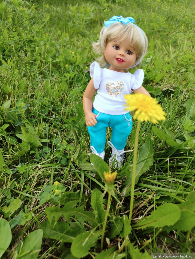 Милочка на пляже. Первый выезд. (виниловые куклыGabrielle Muller)