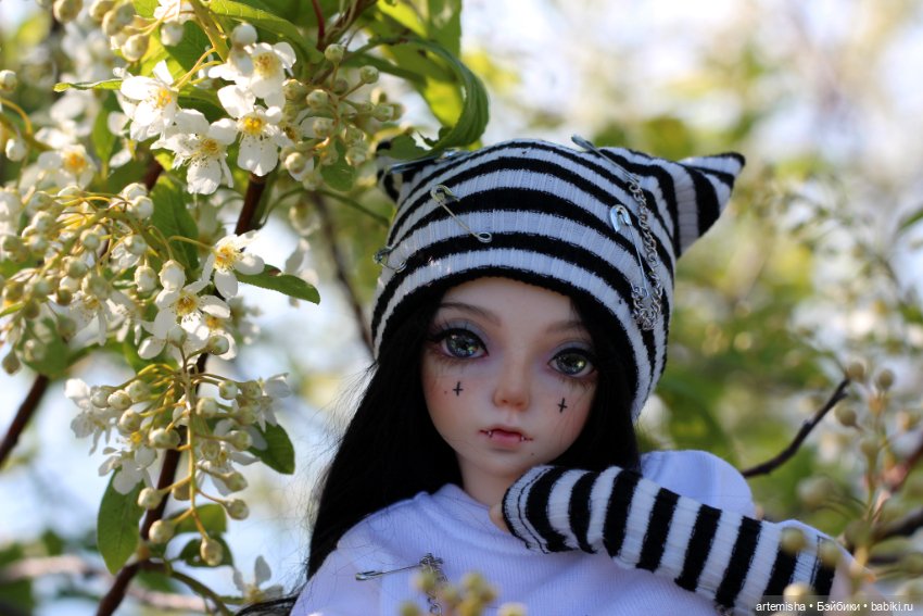 Кэрол на прогулке часть 2 (фото 2)