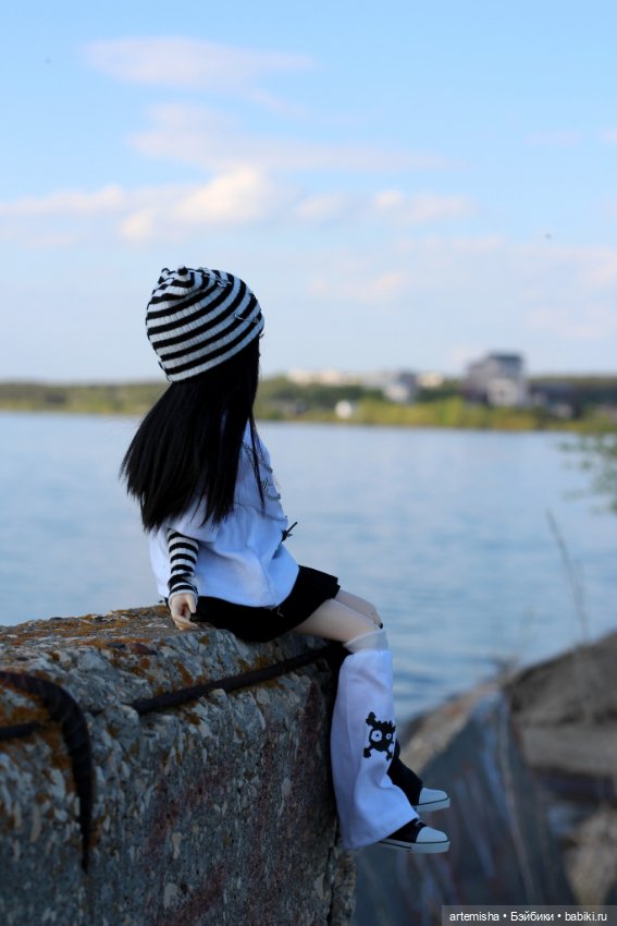 Кэрол на прогулке часть 2 (фото 5)