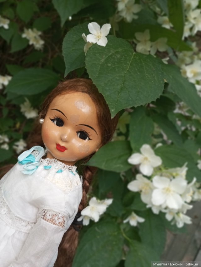 Валюша и белые цветы — Советские винтажные куклы (СССР): Ленигрушка (фото 4)