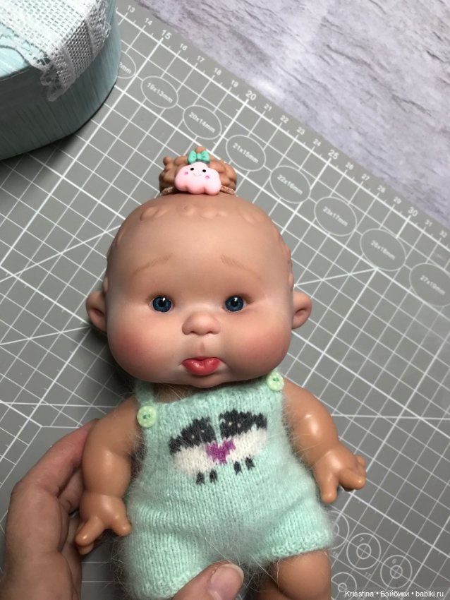 Ванильная булочка — ООАК и репейнт игровых кукол: Bratz (фото 2)