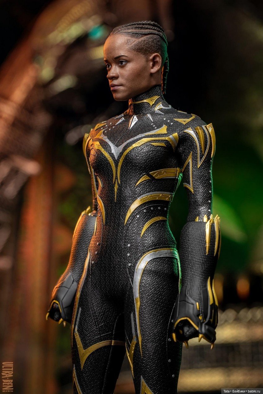 Фигурка Чёрной Пантеры (Шури)