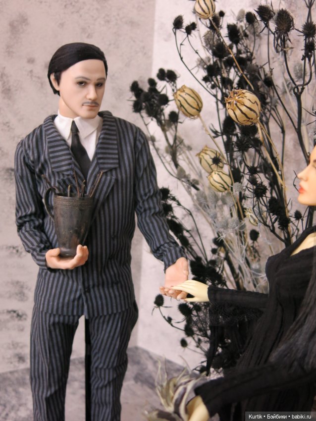 Цветник семейки Аддамс — Фотоистории с куклами BJD (БЖД): сериалы (фото 2)