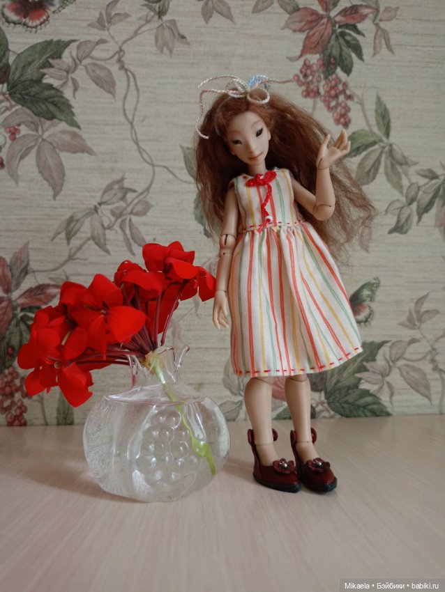 Девочка и герань — Домашние фото авторских кукол: личные коллекции