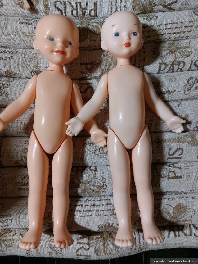 Янис и Мара: вот и на моей улице перевернулся грузовик с куклами