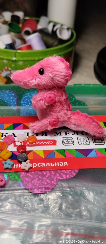 Почему бы не сшить розового крокодила (фото 2)