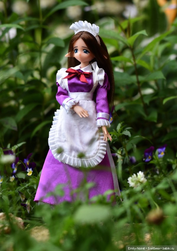 Портреты кукол с цветами — Коллекции игровых кукол (Playline): фото полок (фото 4)