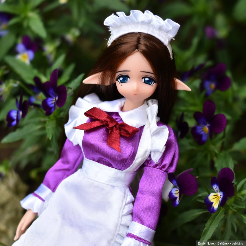 Портреты кукол с цветами — Коллекции игровых кукол (Playline): фото полок (фото 6)