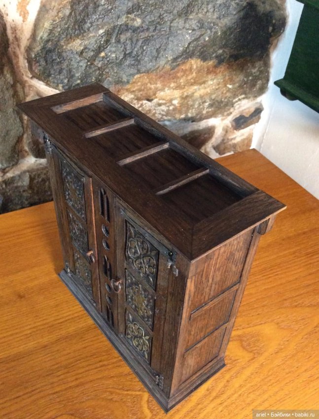 Реалистичный миниатюрный шкаф от Мастера Ян Х (фото 3)