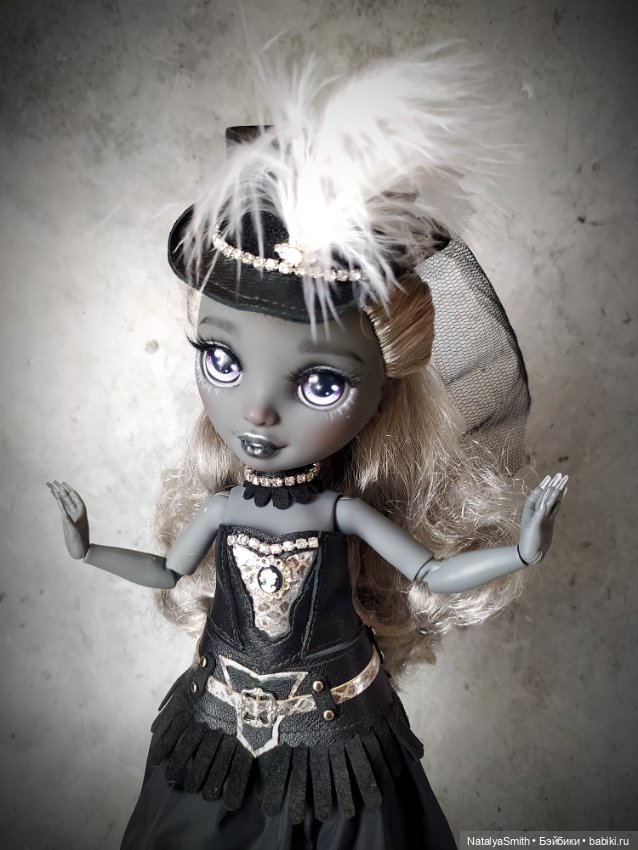 Нескромное обаяние монохрома (фото 7)