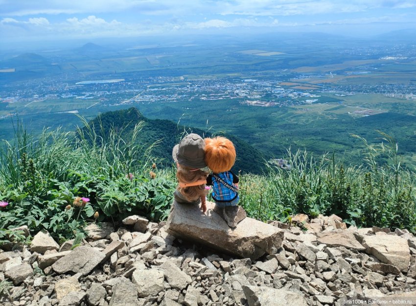 ИЗ ЖИЗНИ КУКОЛ Как они отдыхают (фото 8)