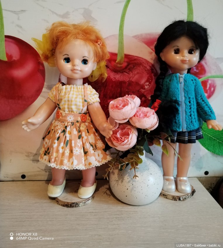 Надюшка и Танюшка Ворошиловград