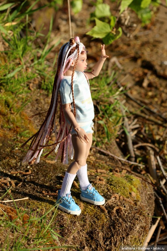 Беська на прогулке вечером (фото 4)