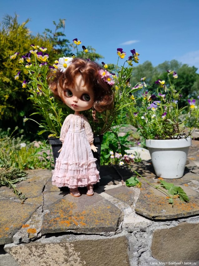 Летняя прогулка в саду — Одежда и обувь для кукол своими руками: фото