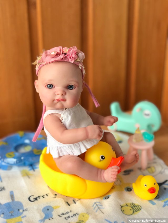 Маленькая принцесса — ООАК Paola Reina (Паола Рейна) и испанских кукол: перерисовка