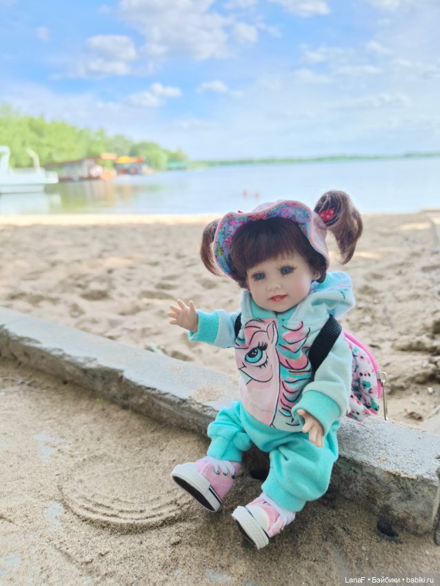 Алиса - пляжница (мини Адора mini Adora)