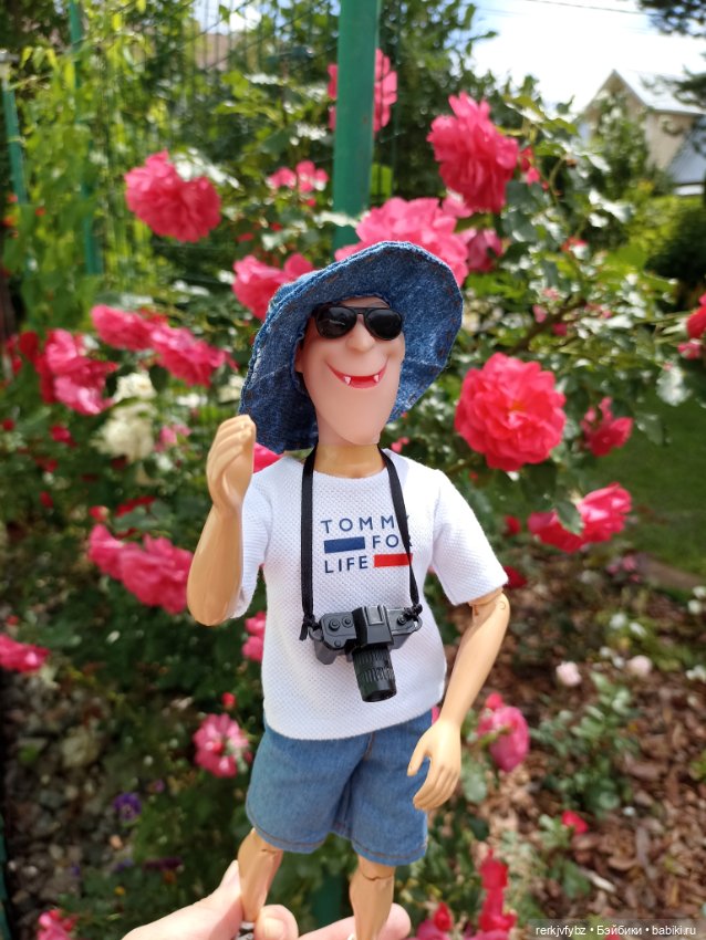 Монстры на каникулах — Аналоги Барби и куклы 1/6: клоны 90