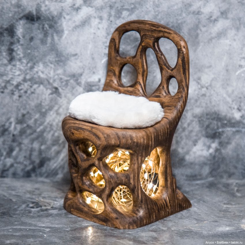 Стульчик с подсветкой — Мебель для кукол и домиков: фото