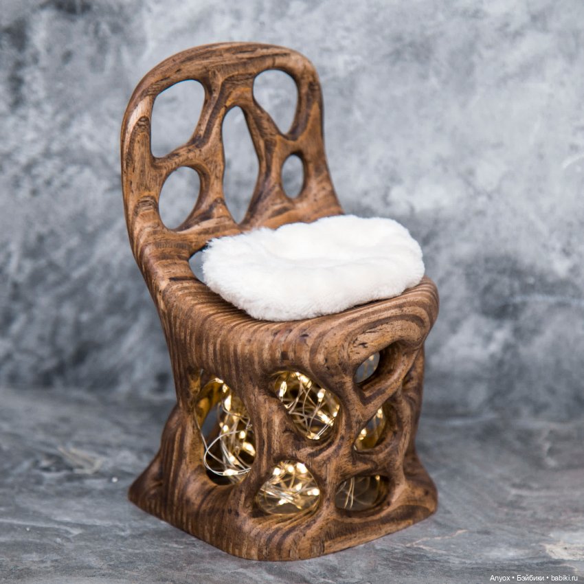 Стульчик с подсветкой — Мебель для кукол и домиков: фото