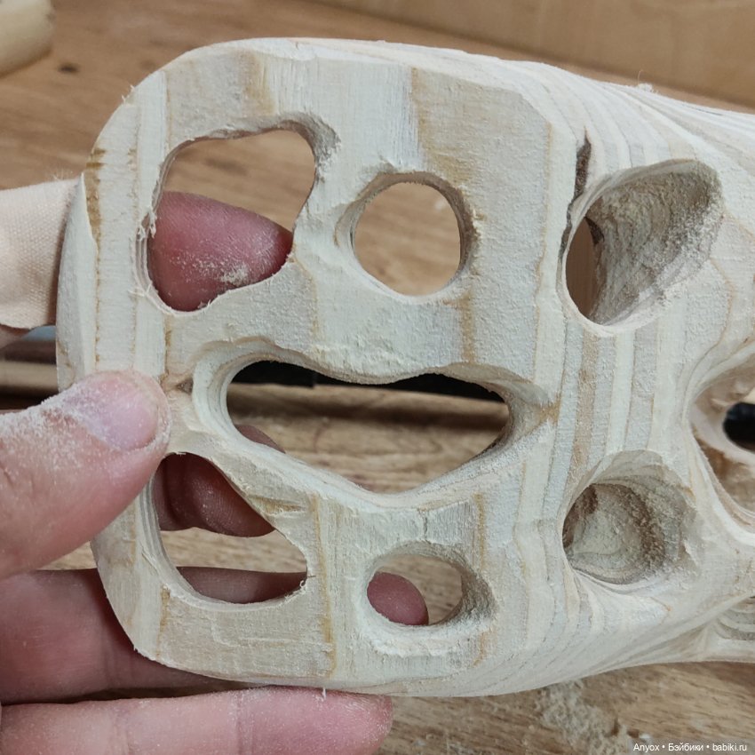 Стульчик с подсветкой — Мебель для кукол и домиков: фото