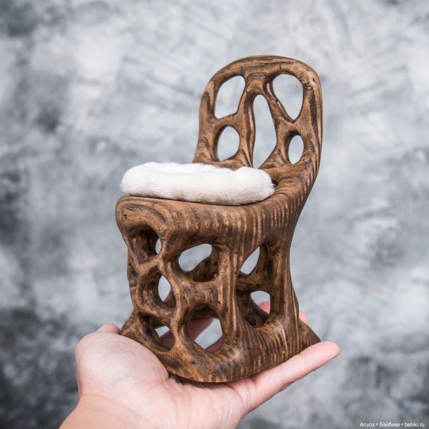 Стульчик с подсветкой — Мебель для кукол и домиков: фото