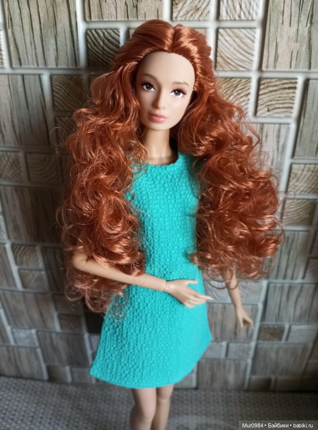 Наша китайская Looks Илиана