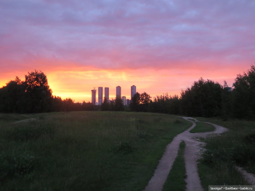 Катринас-Мария и Мёрдок следят за порядком в городе