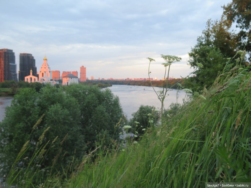 Катринас-Мария и Мёрдок следят за порядком в городе