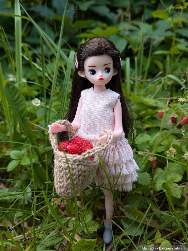 Зоя в цветах. Опять — Куклы Strawberry Planet: Redberry (фото 5)