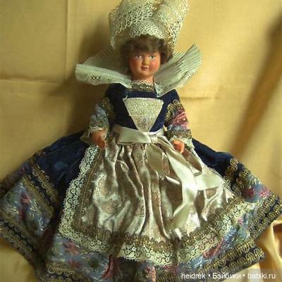 Бретань / Франция. Куклы в национальных бретонских костюмах