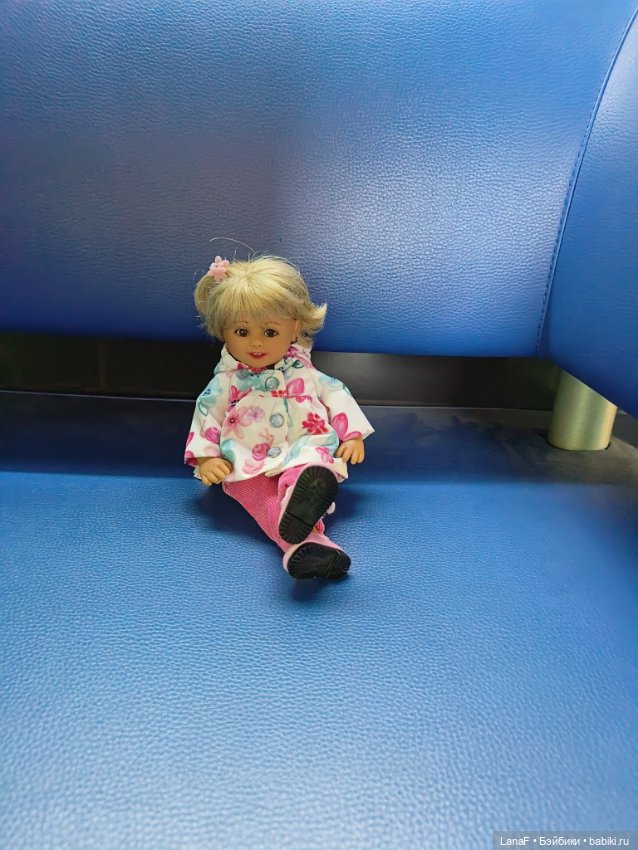 Милочка путешествует🍓💛🌷( Габриэль Мюллер, винил, 23см)