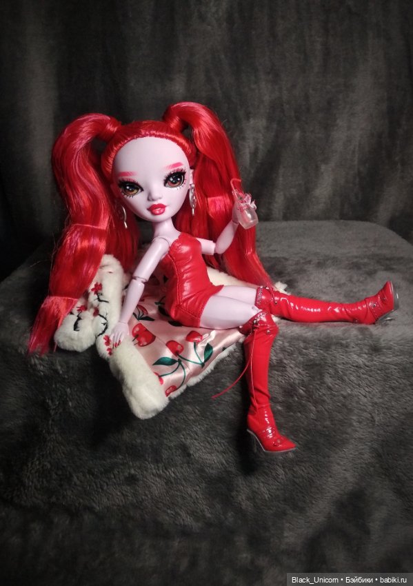 Роззи Редвуд, знакомство и распаковка (фото 5)