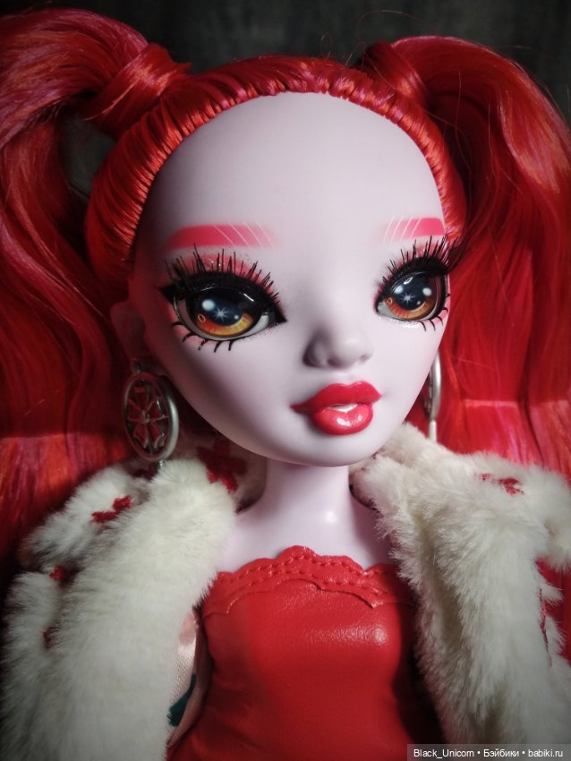 Роззи Редвуд, знакомство и распаковка (фото 3)