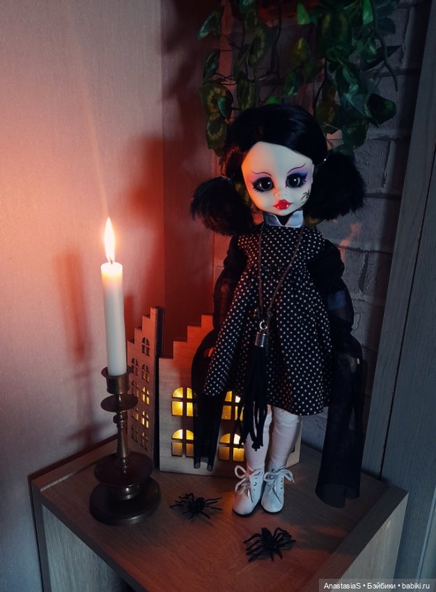 Мои испаночки "The Gothic Vamps " (фото 9)